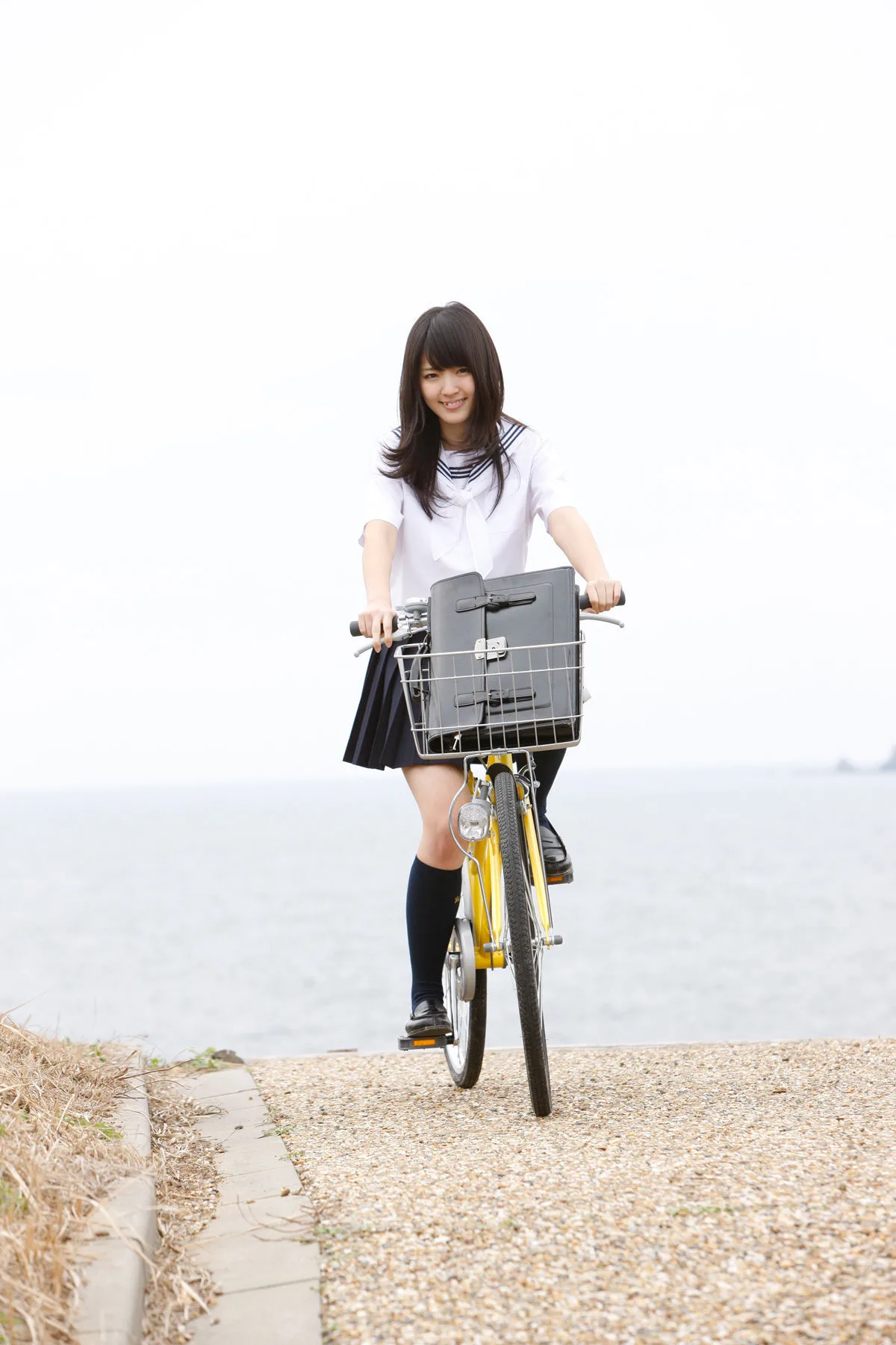 [Sách điện tử H!P] Số 106 Airi Suzuki - Bộ ảnh phong cảnh ngoài trời đẹp và tươi mới - 88
